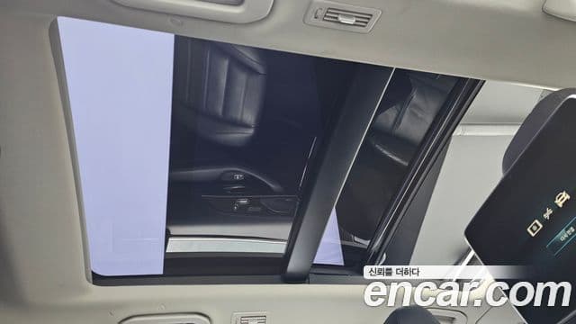 Mercedes-Benz GLS-Class 2021 — ფოტო 19/20