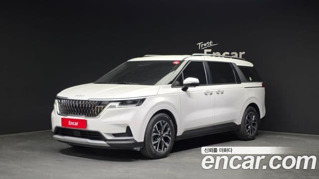 Kia Carnival 2021 — ფოტო 1/20