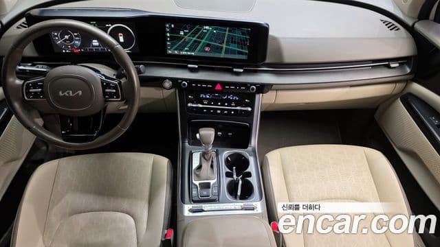 Kia Carnival 2021 — ფოტო 7/20