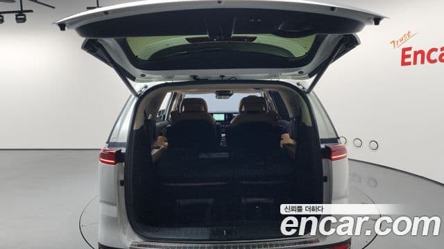 Kia Carnival 2022 — Şəkil 20/20