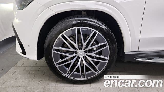 Mercedes-Benz GLE-Class 2025 — ფოტო 5/20