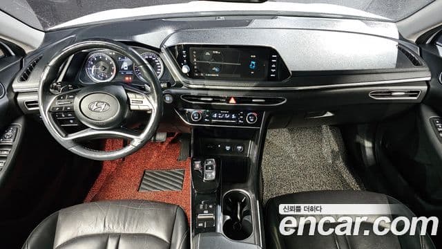 Hyundai Sonata Hybrid 2019 — Photo 14/20