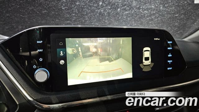 Hyundai Sonata Hybrid 2019 — Photo 8/20