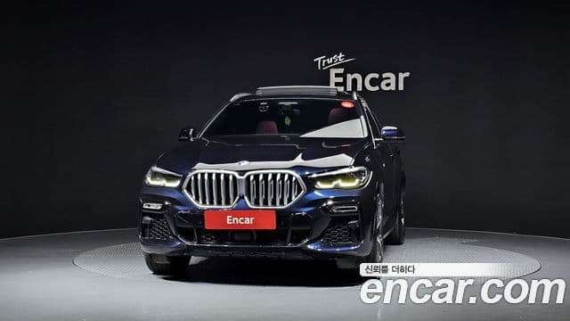 BMW X6 2020 — Photo 9/20