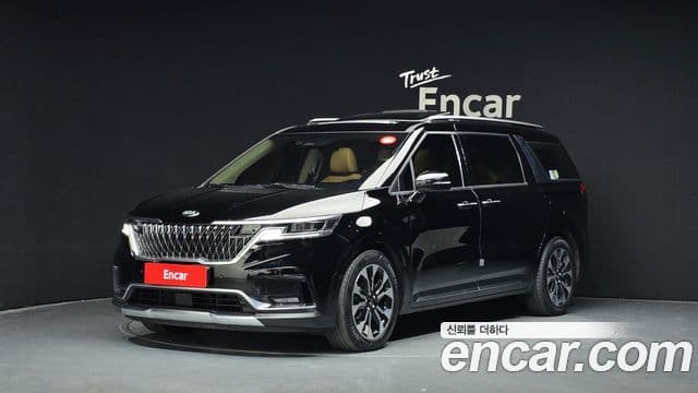 Kia Carnival 2021 — Фото 1/20