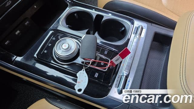 Kia Carnival 2021 — Фото 9/20