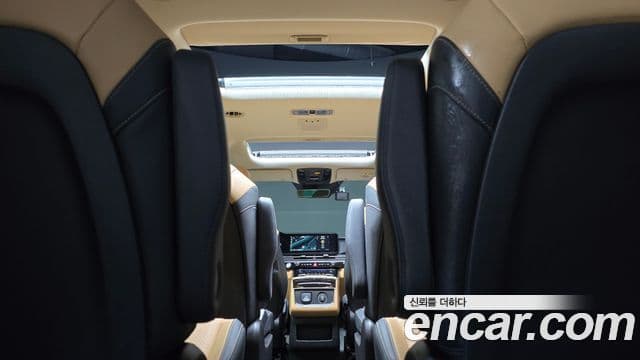 Kia Carnival 2021 — Фото 20/20