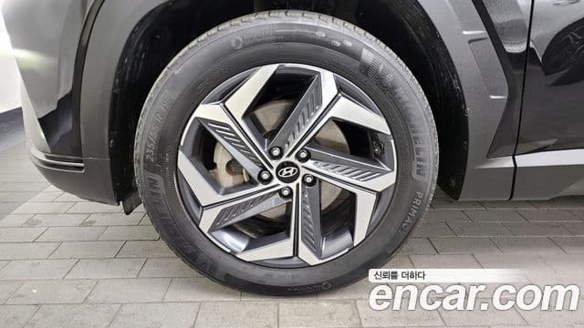 Hyundai The New Tucson 2021 — ფოტო 5/20