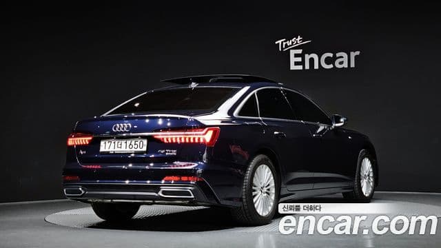 Audi A6 2019 — ფოტო 2/20