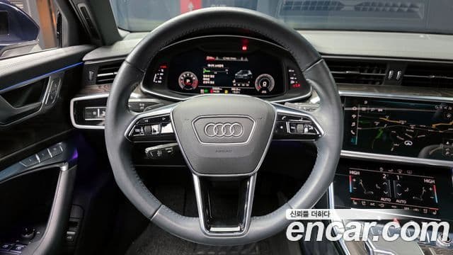 Audi A6 2019 — ფოტო 13/20