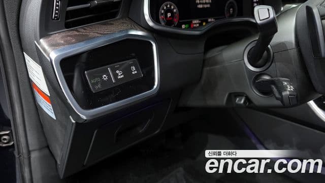 Audi A6 2019 — ფოტო 16/20