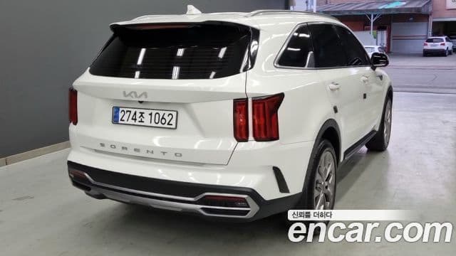 Kia Sorento 2021 — ფოტო 1/18