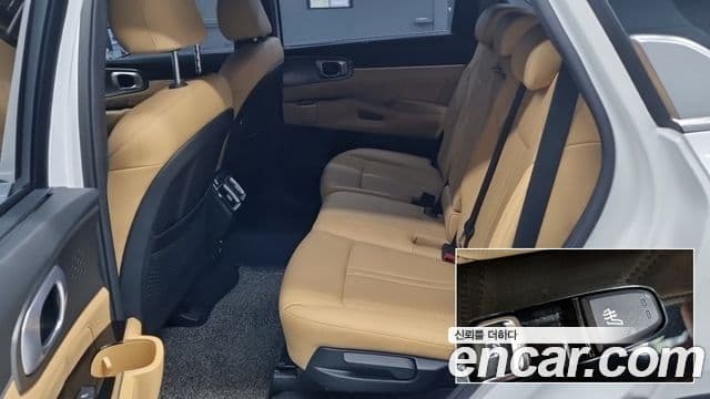 Kia Sorento 2021 — ფოტო 10/18