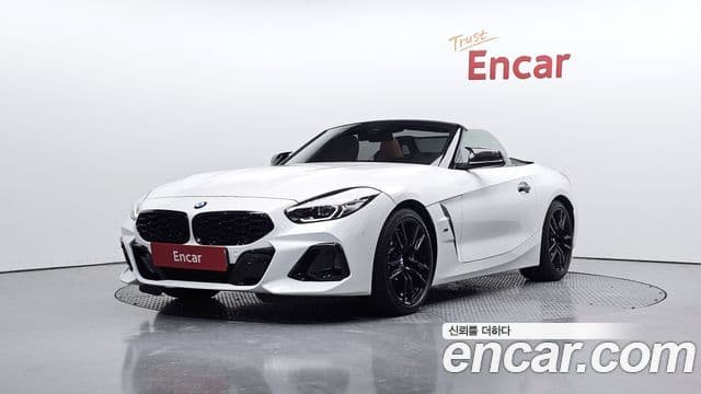 BMW Z4 2024 — Фото 1/20