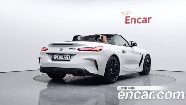 BMW Z4 2024 — Фото 2/20