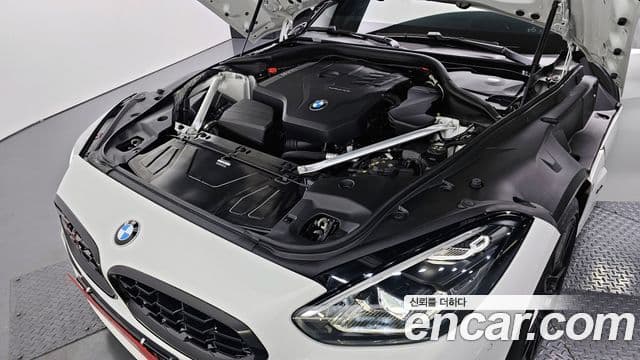 BMW Z4 2024 — Фото 6/20