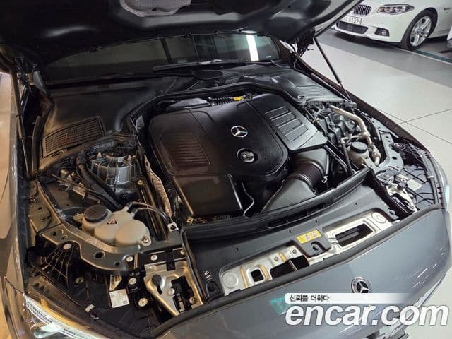 Mercedes-Benz C-Class 2022 — Şəkil 8/20