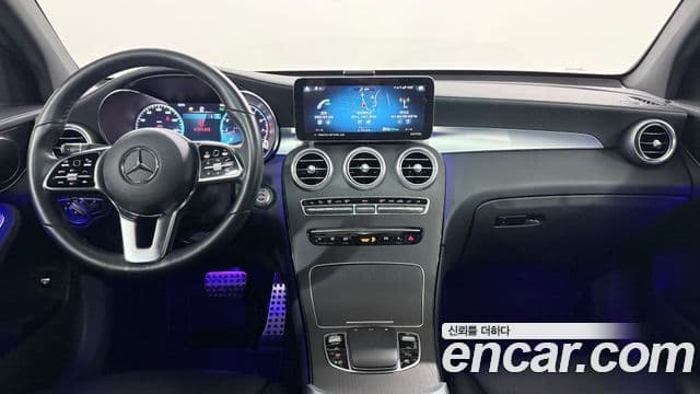 Mercedes-Benz GLC-Class 2023 — Фото 10/20