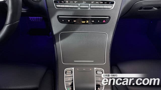 Mercedes-Benz GLC-Class 2023 — Фото 8/20