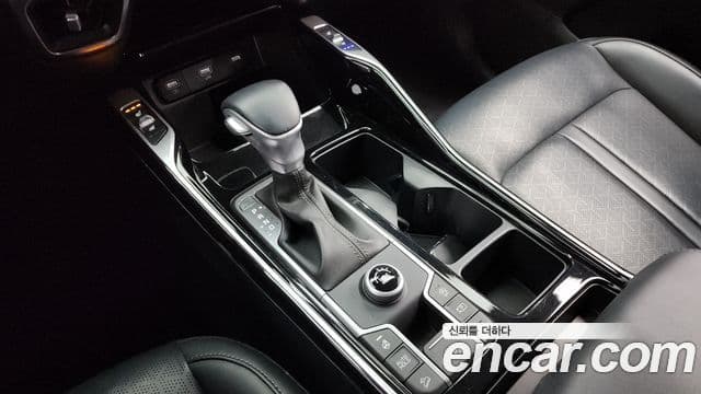 Kia Sorento 2020 — Şəkil 8/20