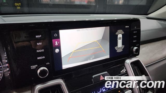 Kia Sorento 2020 — Şəkil 15/20