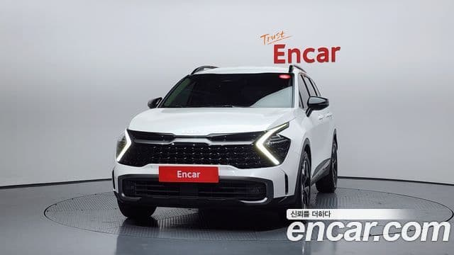 Kia Sportage 2022 — ფოტო 2/20
