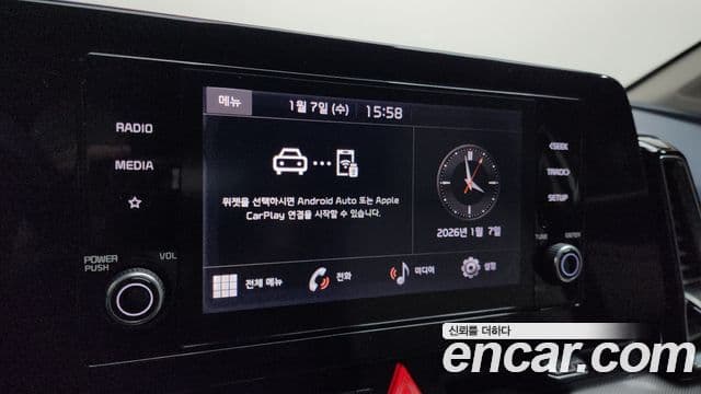 Kia Sportage 2022 — ფოტო 14/20