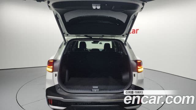 Kia Sportage 2022 — ფოტო 20/20