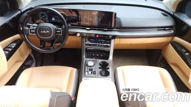 Kia Carnival 2022 — ფოტო 6/20