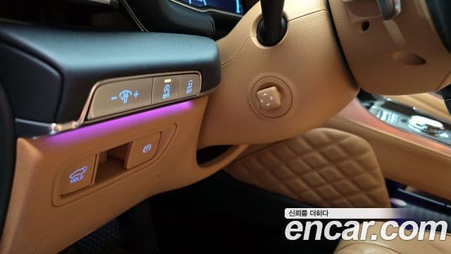 Genesis GV80 2023 — ფოტო 14/20