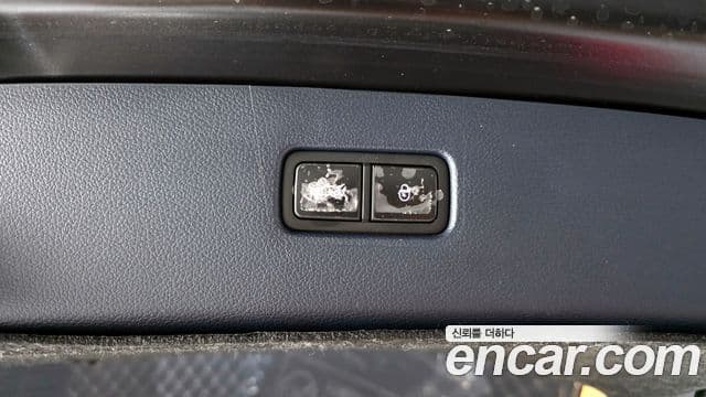 Genesis GV80 2023 — ფოტო 17/20