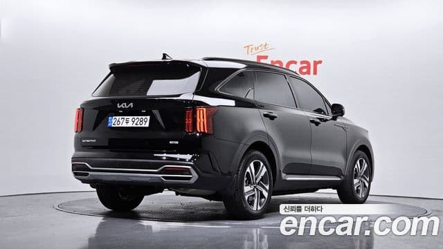 Kia Sorento 2023 — Şəkil 2/20