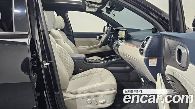Kia Sorento 2023 — Şəkil 10/20