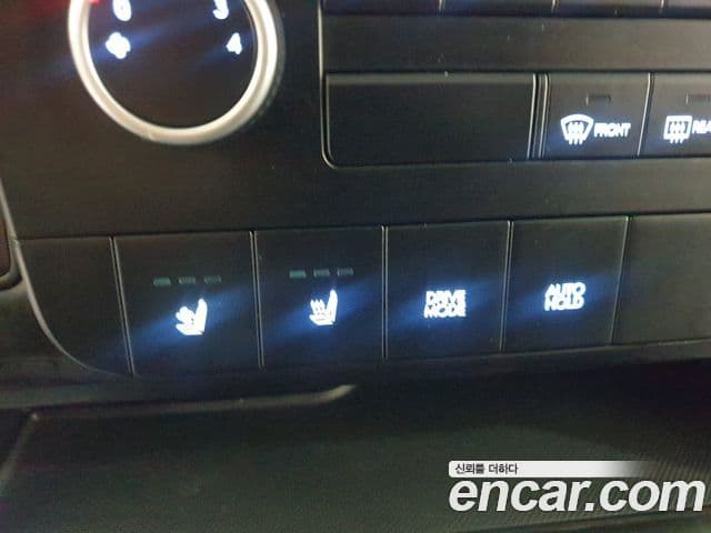 Hyundai Staria 2023 — Фото 13/20