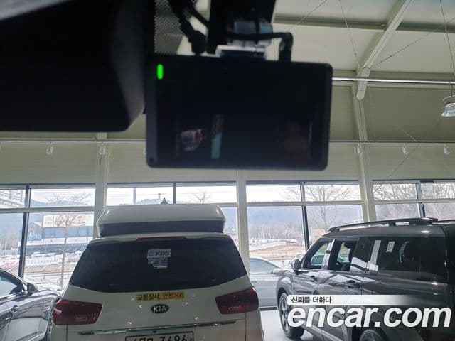 Hyundai Staria 2023 — Фото 20/20