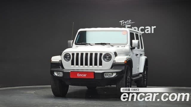 Jeep Wrangler 2021 — ფოტო 3/20