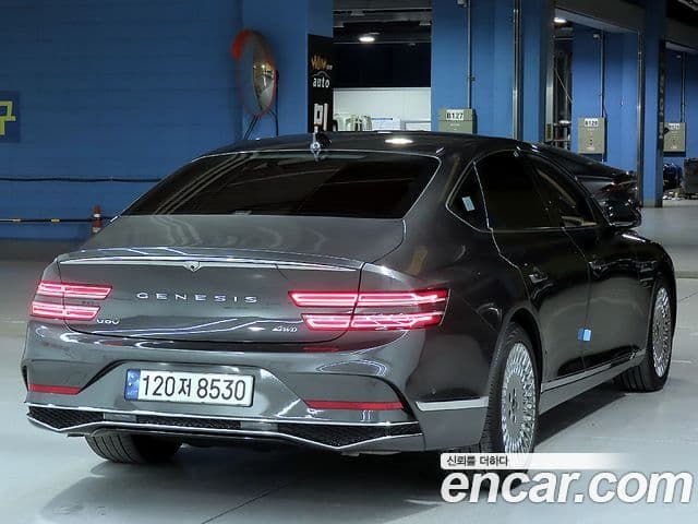 Genesis Electrified G80 2024 — Şəkil 3/20