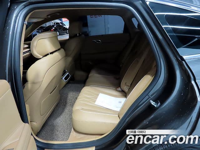 Genesis Electrified G80 2024 — Şəkil 10/20