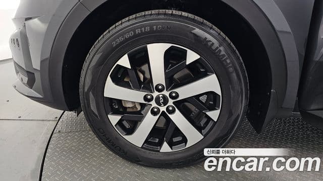 Kia Sorento 2022 — ფოტო 5/20