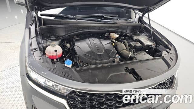 Kia Sorento 2022 — ფოტო 6/20