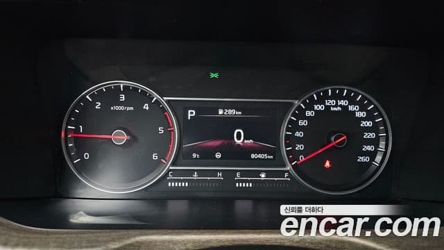 Kia Sorento 2022 — ფოტო 8/20