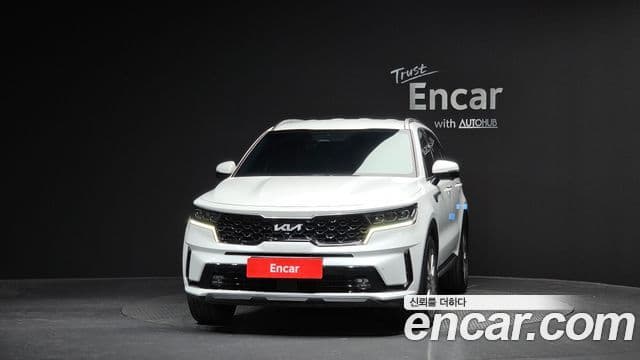 Kia Sorento 2023 — ფოტო 3/20