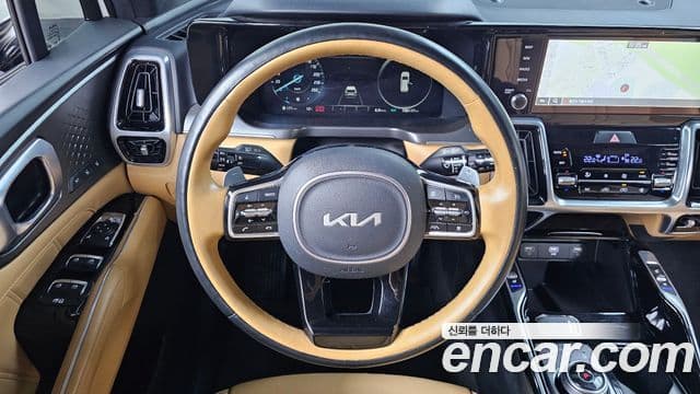 Kia Sorento 2023 — ფოტო 13/20