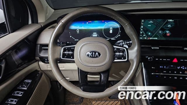 Kia Carnival 2021 — Şəkil 13/20