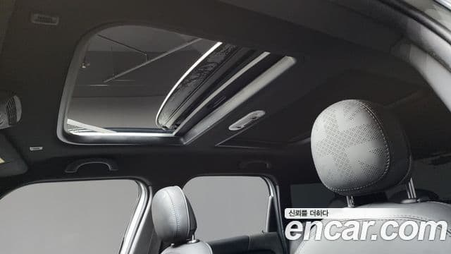 Mini Cooper S Countryman 2022 — ფოტო 18/20