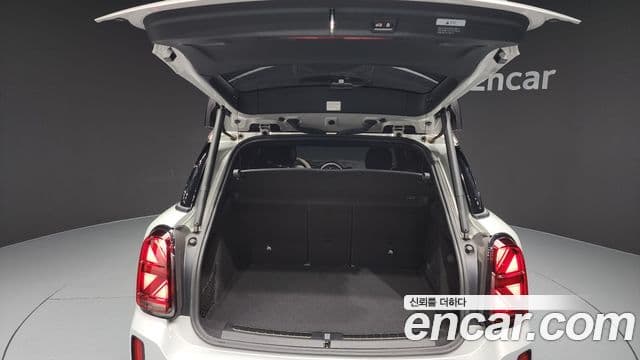 Mini Cooper S Countryman 2022 — ფოტო 20/20