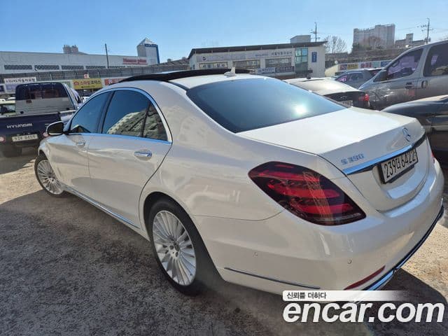 Mercedes-Benz S-Class 2018 — Şəkil 16/20