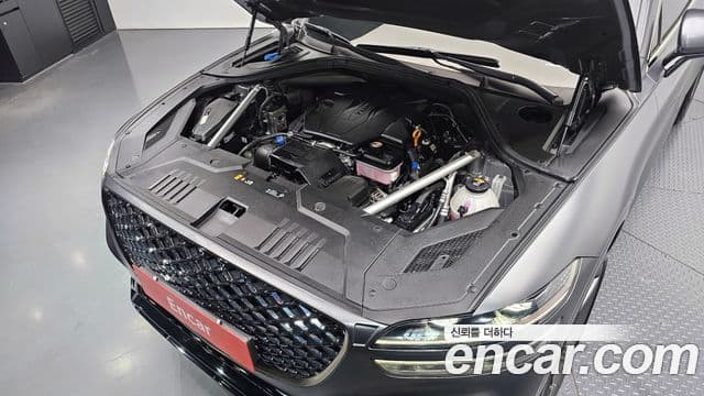 Genesis GV70 2021 — ფოტო 6/20