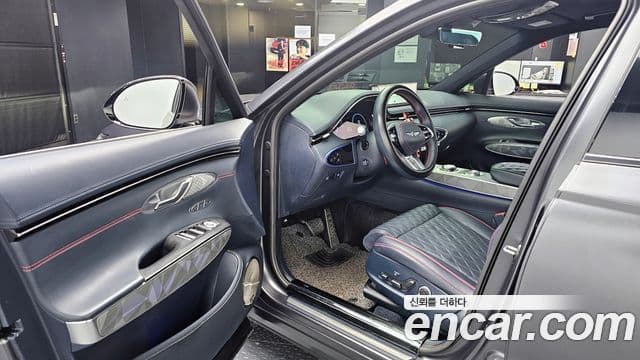 Genesis GV70 2021 — ფოტო 11/20