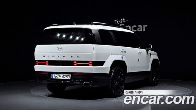 Hyundai Santa Fe 2024 — Photo 6/20